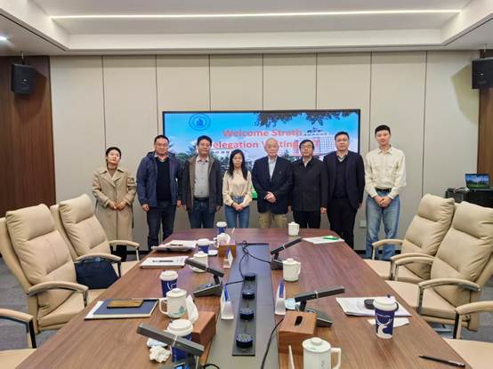 英国思克莱德大学教师来校交流访问